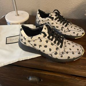 Gucci sneakers